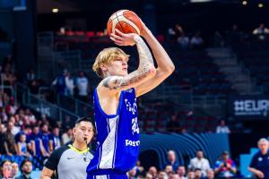 小馬爾卡寧！記者稱贊穆里寧：有基里連科的影子 天空是他的極限