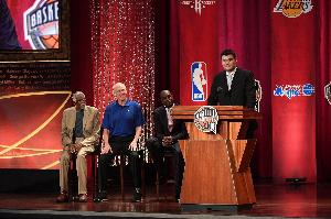 近10年的名人堂NBA球員都有誰？姚鯊雙雙入選 四大分位齊綻放