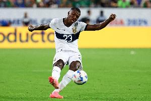 凱塞多世預(yù)賽末輪染紅！將缺席明年世界杯首場比賽