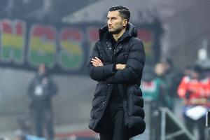 記者：伊斯坦布爾尋找新帥，前多特主帥沙欣成為首選