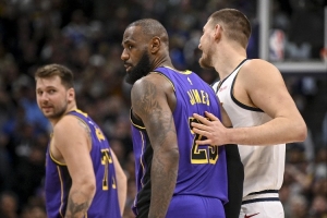 詹姆斯之后誰來搭檔東契奇？濃眉二進(jìn)宮？約基奇字母哥前往湖人？