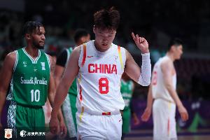 趙睿：年輕人該把目光放長遠(yuǎn)點 先去國外闖 最后真的沒機會再回來