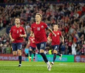 厄德高：比賽中我們非常專注，沒有人因為要更多凈勝球而倍感壓力