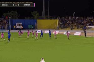 世預(yù)賽處子球！華裔球員陳達(dá)毅代表庫拉索梅開二度