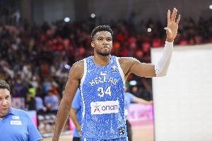 有機(jī)會(huì)打破嗎？字母哥連續(xù)11場(chǎng)歐錦賽得分25+ 記錄為蓋利斯的20場(chǎng)