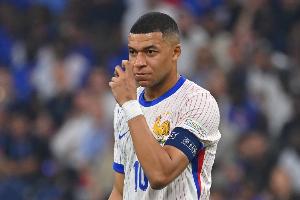 姆巴佩：在法國隊射手榜上超越亨利的感覺很美妙，但前面還有吉魯