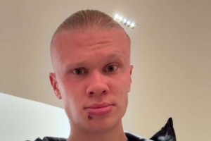 5球2助攻！哈蘭德曬比賽用球：還不錯