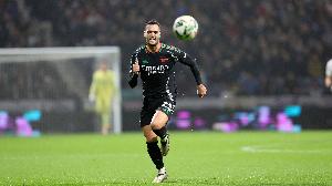 記者：梅里諾在塔帥手下定位仍不明確，莫斯克拉能頂薩利巴的傷缺