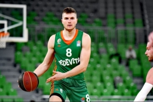 穆里奇國(guó)家隊(duì)謝幕戰(zhàn)！東契奇：真正隊(duì)長(zhǎng) 能與他并肩作戰(zhàn)是我榮幸