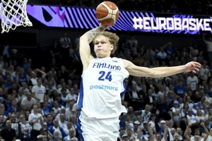 馬爾卡寧談穆里寧：天賦極高 18歲的我沒(méi)他運(yùn)動(dòng)能力強(qiáng)