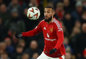 馬茲拉維：英超沒有冬歇很難熬，讓我踢得最艱難的對手是三笘薫