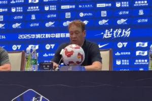 斯盧茨基：很難評(píng)價(jià)這么多個(gè)人失誤，要進(jìn)5、6、7個(gè)才能贏球嗎？