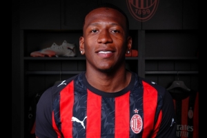 跟隊記者：埃斯圖皮尼安的身體狀況良好，明天重新參與米蘭合練