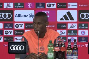 體面！杰克遜：赫內(nèi)斯是傳奇 我很尊重他，我只專注于幫球隊(duì)贏球