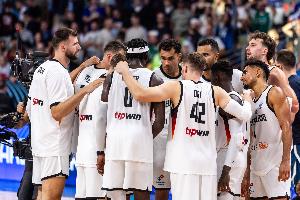 德國(guó)8戰(zhàn)全勝晉級(jí)決賽！諾維茨基祝賀：進(jìn)決賽嘍