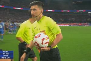 麥麥提江判罰惹爭(zhēng)議！跟隊(duì)：針對(duì)泰山和申花爭(zhēng)議判罰，泰山會(huì)申訴