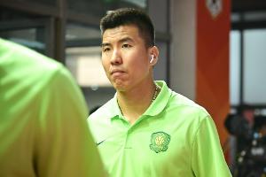 媒體人：本質(zhì)問題不解決，國(guó)安連正常踢球都難保證；申花更加撕裂