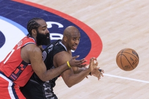 查爾莫斯：保羅需要打替補(bǔ) 你不能首發(fā)保羅&哈登&比爾&小卡啊