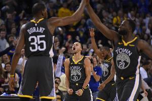 追夢(mèng)：KD在雷霆時(shí)我們就是兄弟 我15年少拿錢就為在16年騰出頂薪