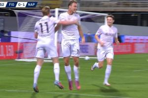 愛來自曼徹斯特??那不勒斯3連勝領(lǐng)跑 丁丁3場(chǎng)2球小麥霍伊倫建功