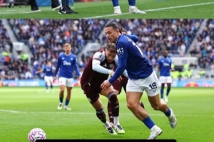 格拉利什社媒：很遺憾沒能拿下3分，但我們表現(xiàn)依然出色