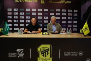 官方：吉達(dá)聯(lián)合簽下西米奇，據(jù)悉轉(zhuǎn)會(huì)費(fèi)2200萬歐?米蘭有20%分成