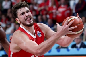 馬?。荷昃┢幢M全力&關(guān)鍵球能力還不如杜蘭特 這也是火箭為何找KD