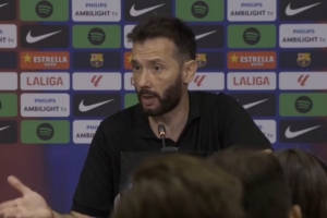 6球慘敗巴薩！瓦倫西亞主帥：我的戰(zhàn)術(shù)安排沒奏效，要負(fù)最大責(zé)任