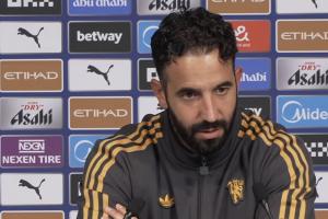 自信！阿莫林：戰(zhàn)術(shù)沒有問題 踢阿森納時讓B費(fèi)踢雙中場也踢得不錯