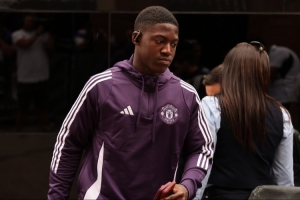 哈格里夫斯：梅努必須首發(fā)，B費(fèi)打6號位不行應(yīng)該和庫尼亞打雙10號