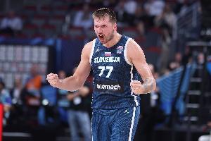 東契奇當(dāng)選得分王+最佳陣容！個(gè)人第2次當(dāng)選大賽得分王 4入最佳陣