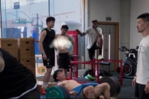 吳前等人出鏡！浙江男籃曬球隊(duì)訓(xùn)練視頻：力量房??????