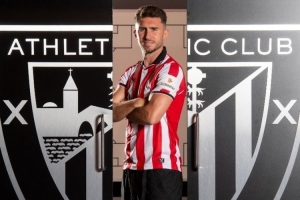 阿斯：拉波爾特在西甲完成注冊，希望盡快在歐冠注冊參加首輪比賽