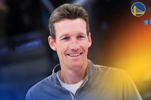 真摯的祝福！勇士官方祝球隊(duì)總經(jīng)理鄧?yán)S45歲生日快樂(lè)！??