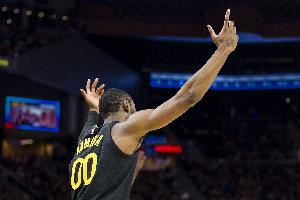 Shams：勇士堅(jiān)定拒絕奧尼爾+次輪簽和蒙克+首輪簽換庫明加的報(bào)價(jià)