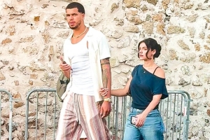 小波特：我想明年/后年結婚 希望自己現(xiàn)在能夠專注于一個女孩