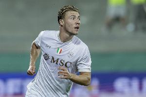 米體：霍伊倫的表現(xiàn)得到了孔蒂認可，他將在歐冠中首發(fā)出戰(zhàn)曼城