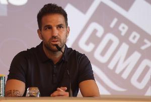 小法：前60分鐘表現(xiàn)出色但之后有些疲勞，科莫是年輕球隊(duì)還會(huì)成長