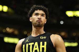 上賽季場均9.8分&一年合同！森林狼官方：球隊簽下前鋒朱贊