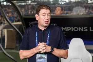 足球報：申花對首場亞冠的定位并不特別優(yōu)先 年輕球員展現(xiàn)出拼勁