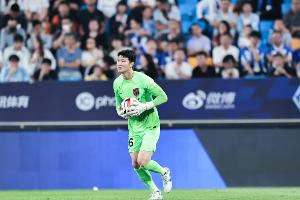 媒體人評蓉城：可惜最后時刻沒扛住壓力，蹇韜值得更多出場機會