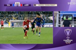 有驚無險！萊切特禁區(qū)內(nèi)二次反彈球打手，主裁回看后維持不給點