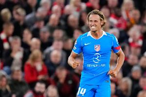 ??一打利物浦就來(lái)勁！略倫特歐冠45場(chǎng)7球，對(duì)利物浦4場(chǎng)4球1助