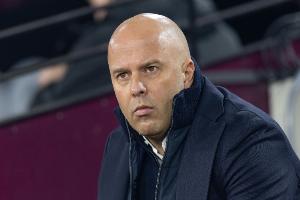 斯洛特：比賽本不需要絕殺，維爾茨22歲第一次出國(guó)踢球，給他時(shí)間