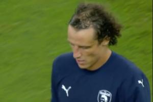 歲月不饒人?????38歲大衛(wèi)·路易斯回歸歐冠，蓬蓬頭明顯稀疏