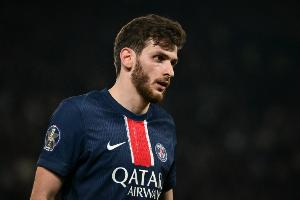 克瓦拉茨赫利亞：很高興今晚戰(zhàn)勝亞特蘭大，我們完成了任務(wù)