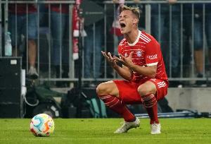 煩死了??拜仁邊后衛(wèi)告急，基米希被問“客串”變臉：叕問這個？