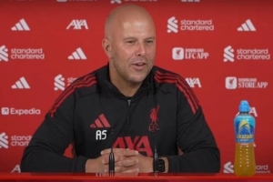 斯洛特：會(huì)考慮伊薩克+?；倏送瑫r(shí)上 若塔去世時(shí)埃弗頓曾來悼念