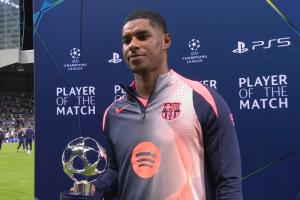 2進(jìn)球2關(guān)鍵傳球！拉什福德當(dāng)選巴薩2-1紐卡一役全場(chǎng)最佳