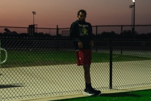 回應(yīng)爭(zhēng)議！特雷-楊曬訓(xùn)練照：人們更容易記住最近的事而忽略之前